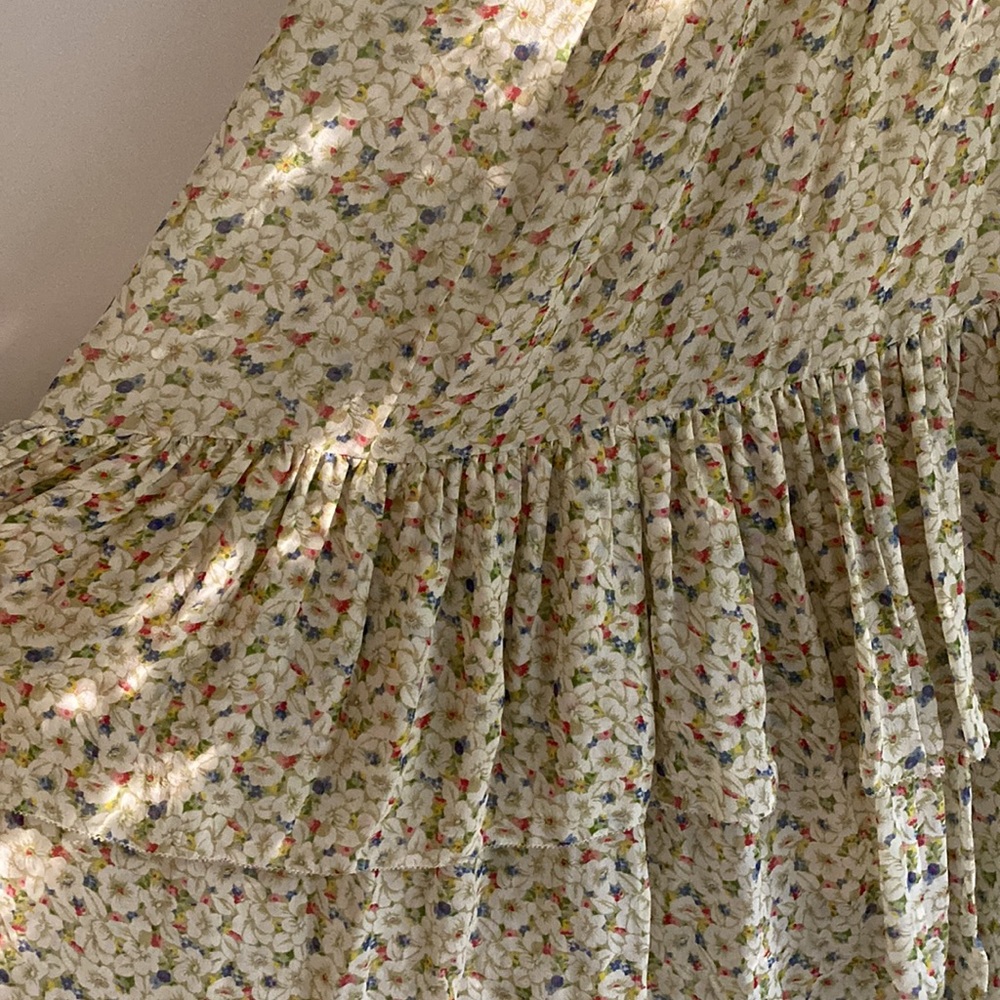 Doen Antoinette Maxi Dress in Yellow Victoria Floral - Picture 8 of 9